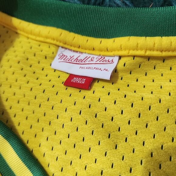 Mitchell & Ness Oakland Athletics #25 Cooperstown Authentic Collection Jersey - Picture 5 of 7